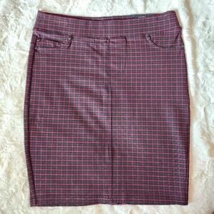 Liverpool Port Wine Plaid Pencil Skirt, Stretch Fabric, Size 4/27